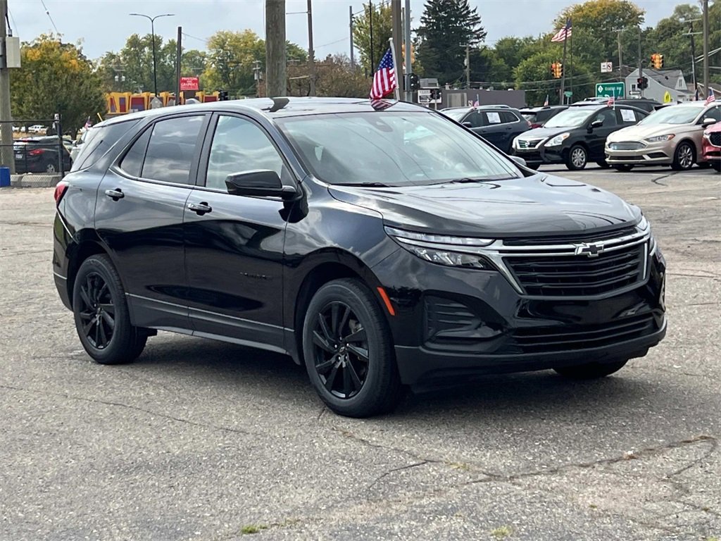 2024 Chevrolet Equinox LS photo 7