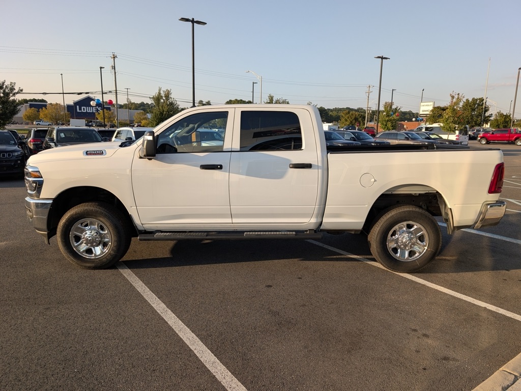 2025 Ram 2500 Tradesman photo 10