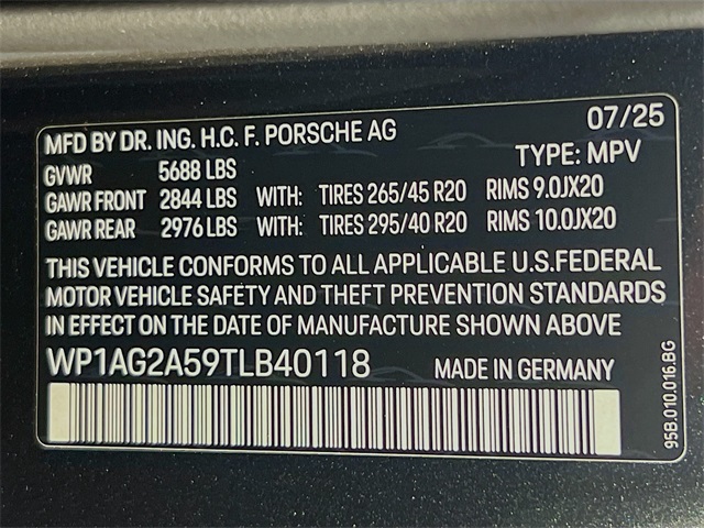 2026 Porsche Macan S photo 33