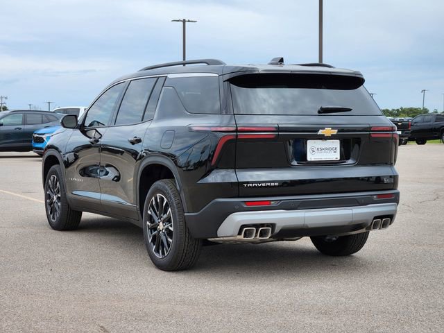 2026 Chevrolet Traverse photo 3