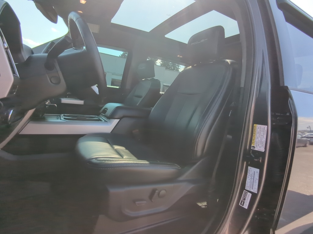 2020 Ford F-250 photo 12