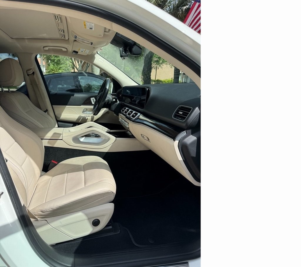 2022 Mercedes Benz GLE 350 photo 2