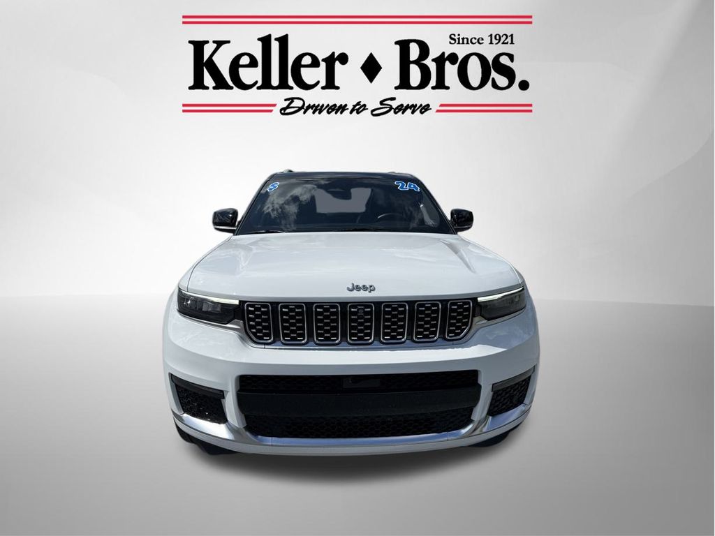 2024 Jeep Grand Cherokee L Summit photo 2