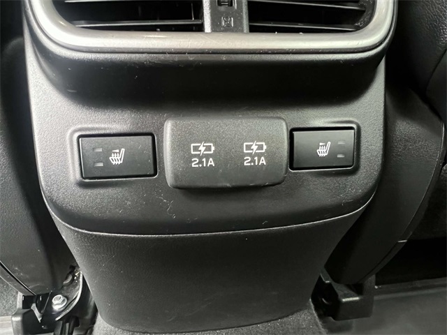 2020 Subaru Outback Limited photo 16