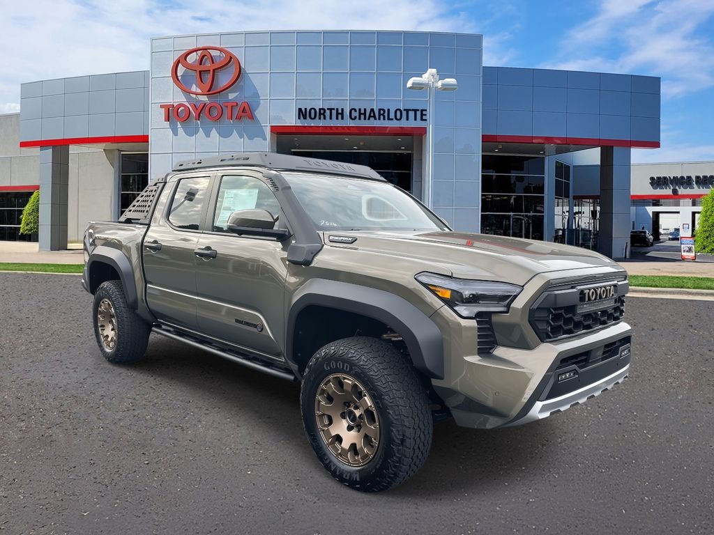 2025 Toyota Tacoma Trailhunter's photo