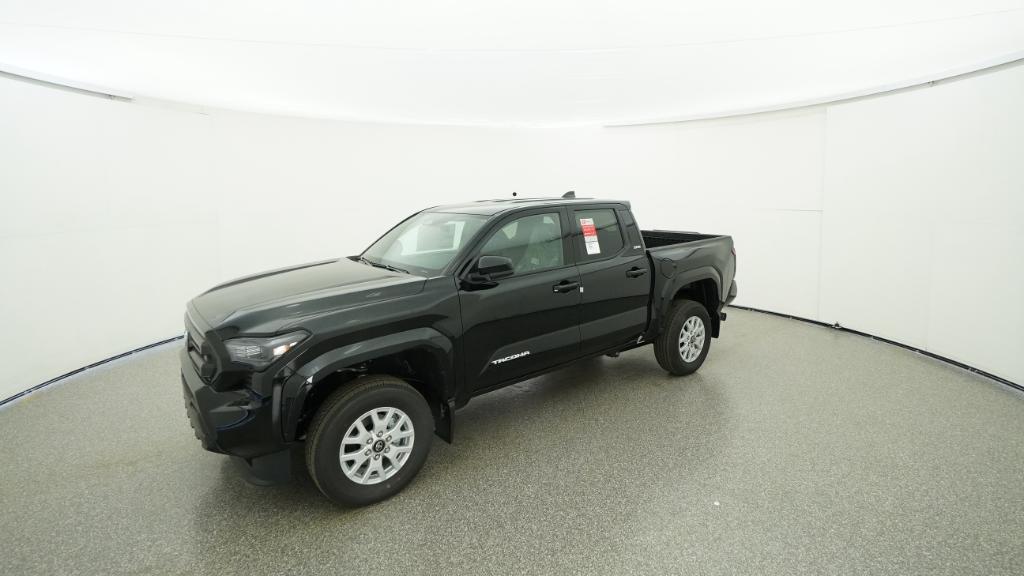 2025 Toyota Tacoma SR5's photo