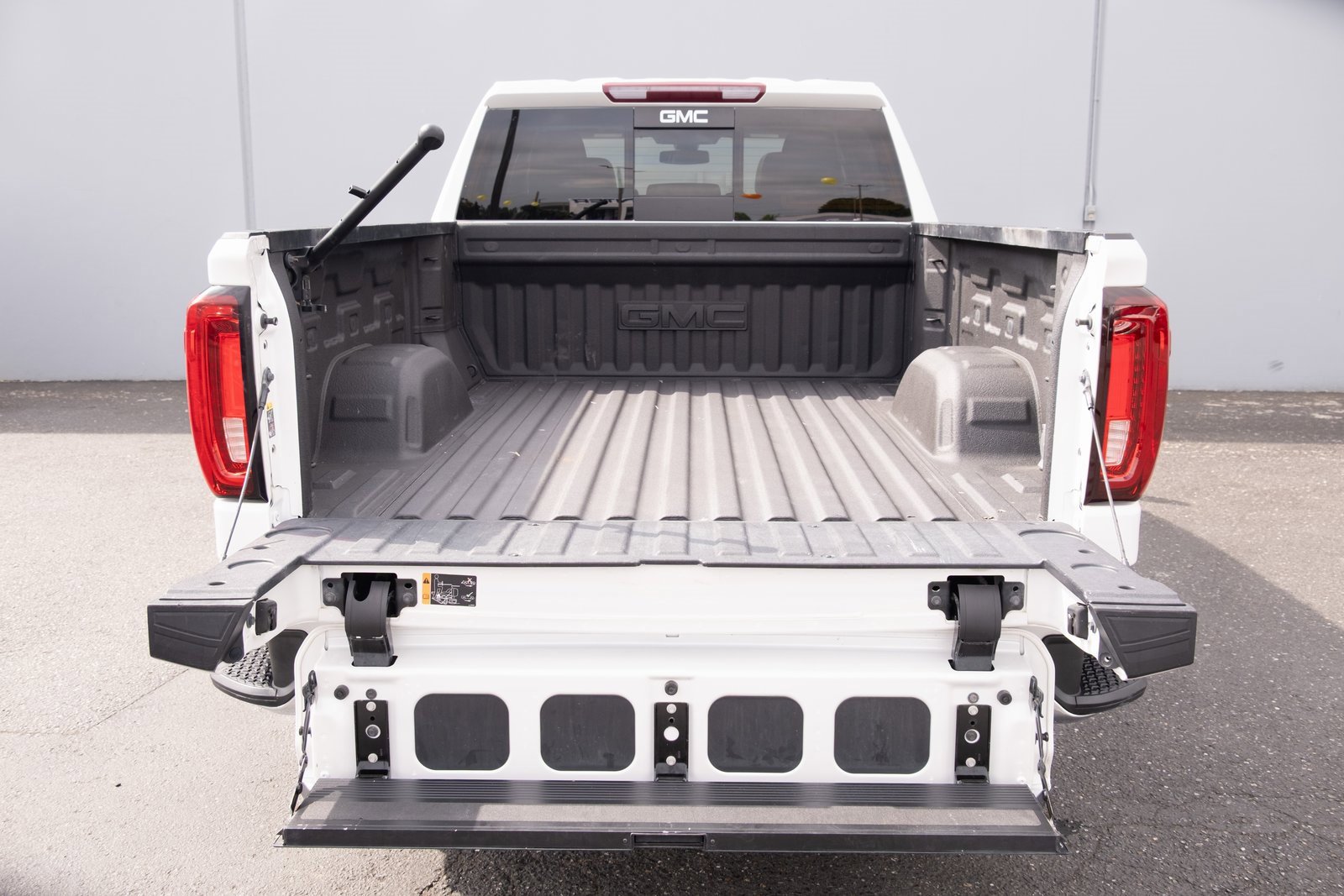 2019 Gmc Sierra 1500 SLT photo 10