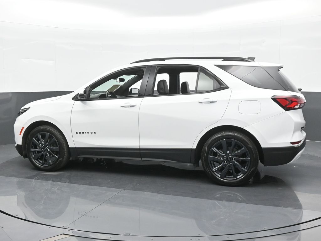 2023 Chevrolet Equinox RS photo 3