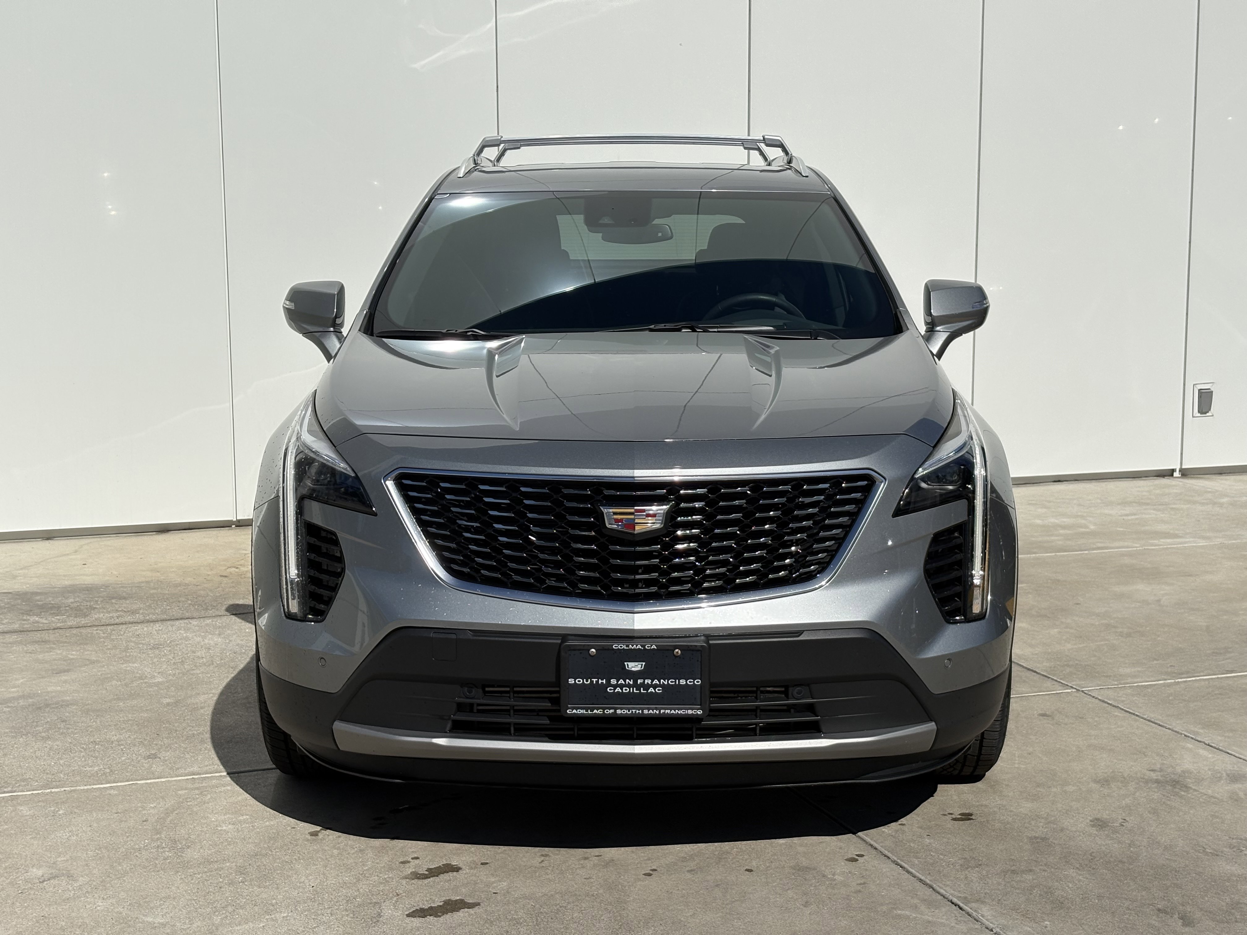 2023 Cadillac XT4 Premium Luxury photo 3