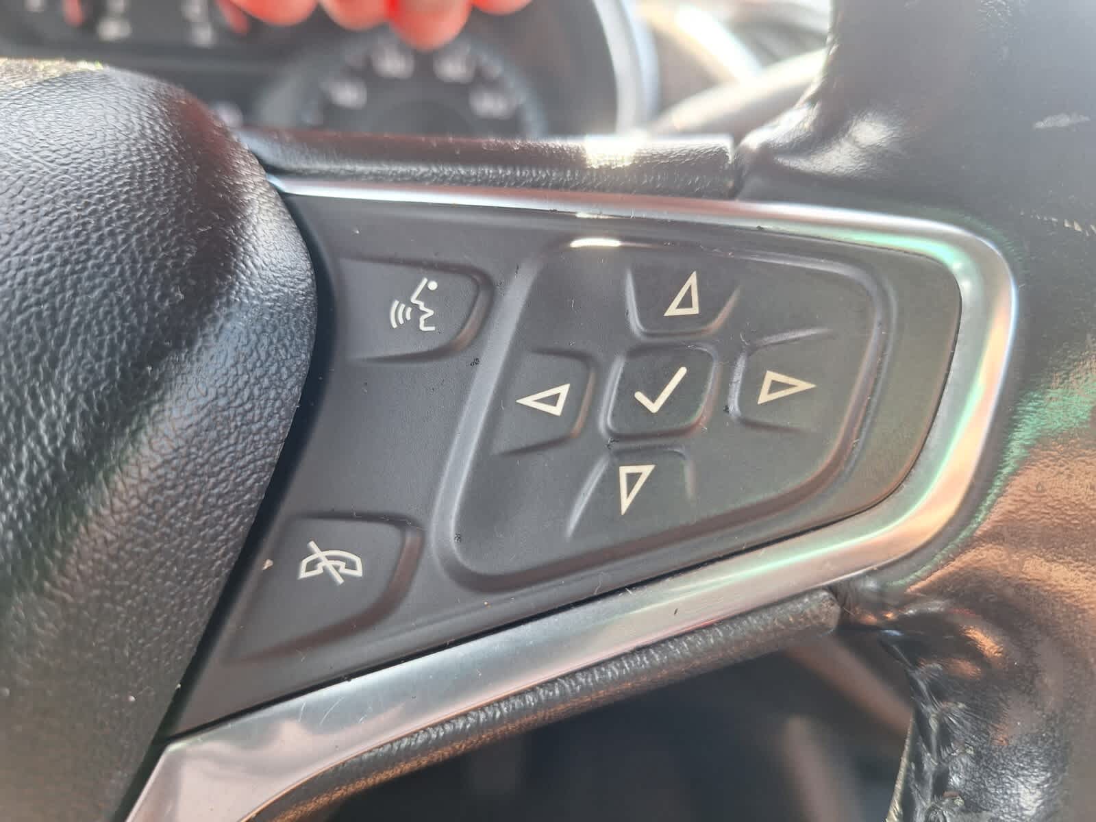 2021 Chevrolet Malibu 1LT photo 14