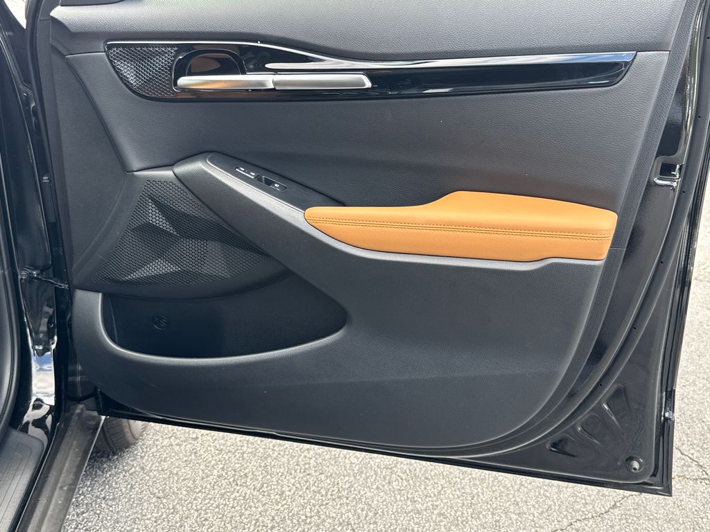 2025 Kia Seltos EX photo 13