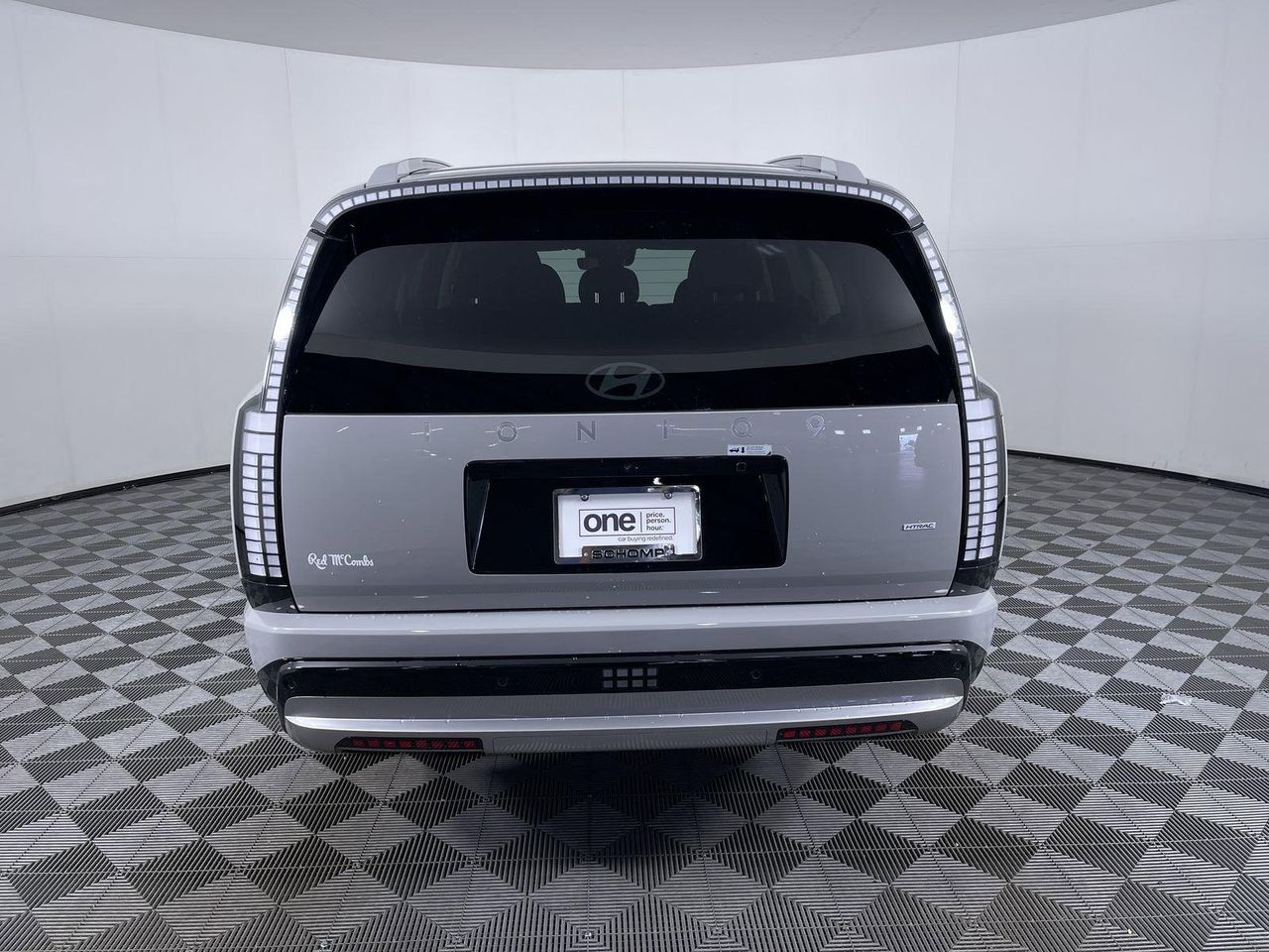 2026 Hyundai Ioniq SEL photo 12