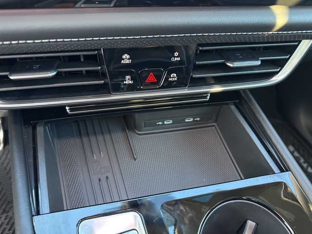 2025 Volkswagen Atlas SEL Premium R-Line photo 21