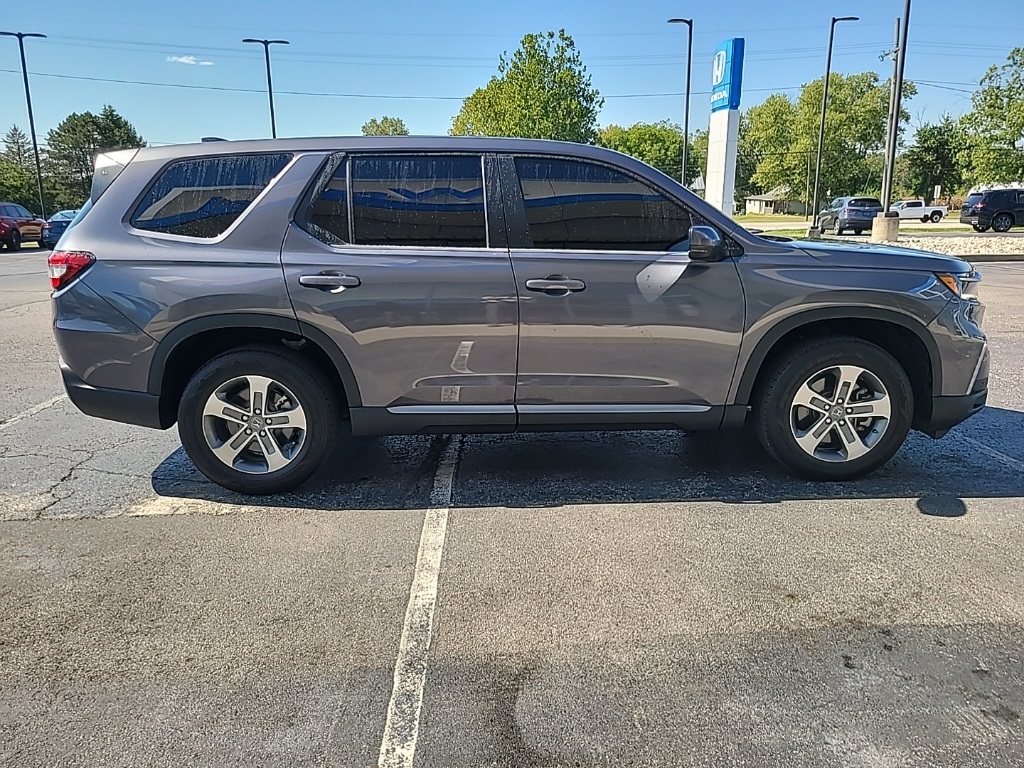 2024 Honda Pilot EX-L photo 4