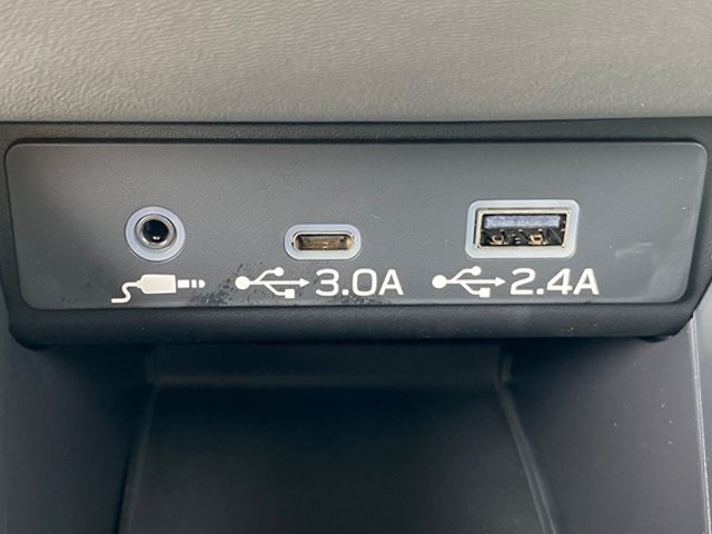 2025 Subaru Outback Premium photo 9