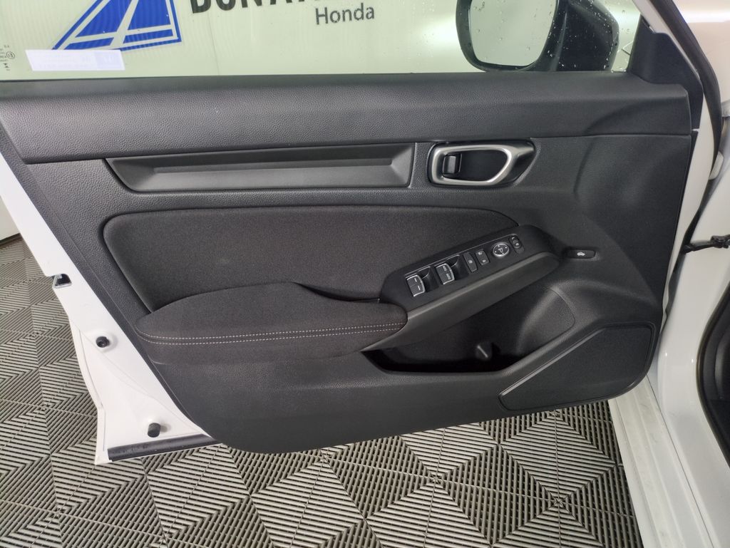2026 Honda Civic Sport photo 8