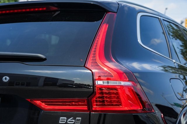 2022 Volvo XC60 Inscription photo 5