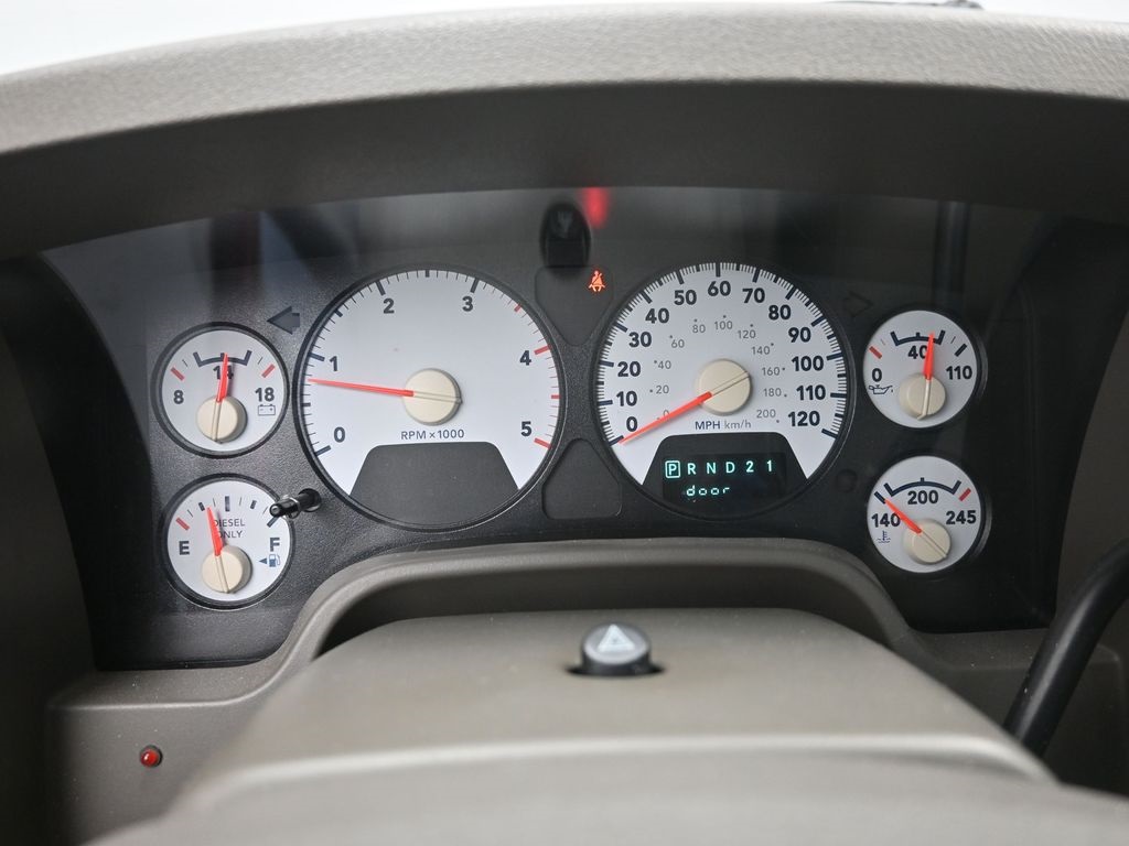 2007 Dodge Ram Laramie photo 4