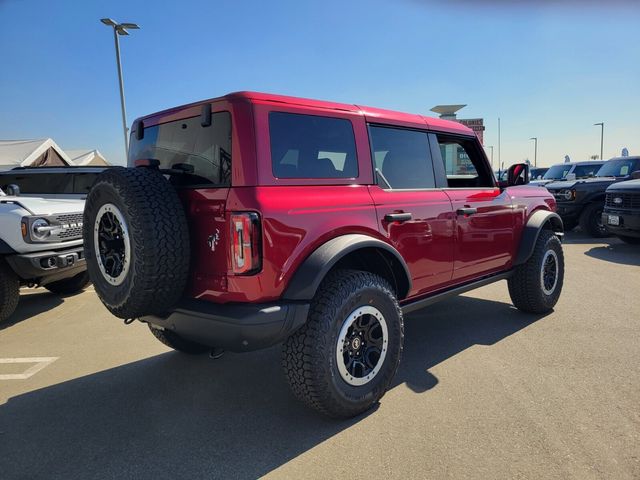 2025 Ford Bronco Badlands photo 2