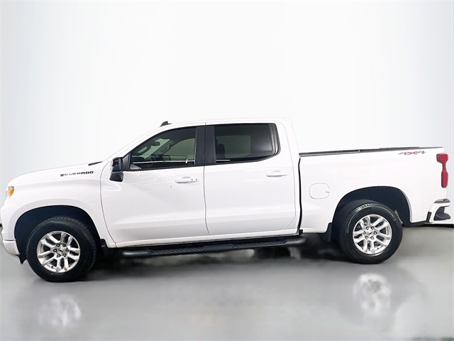 2024 Chevrolet Silverado 1500 RST photo 5