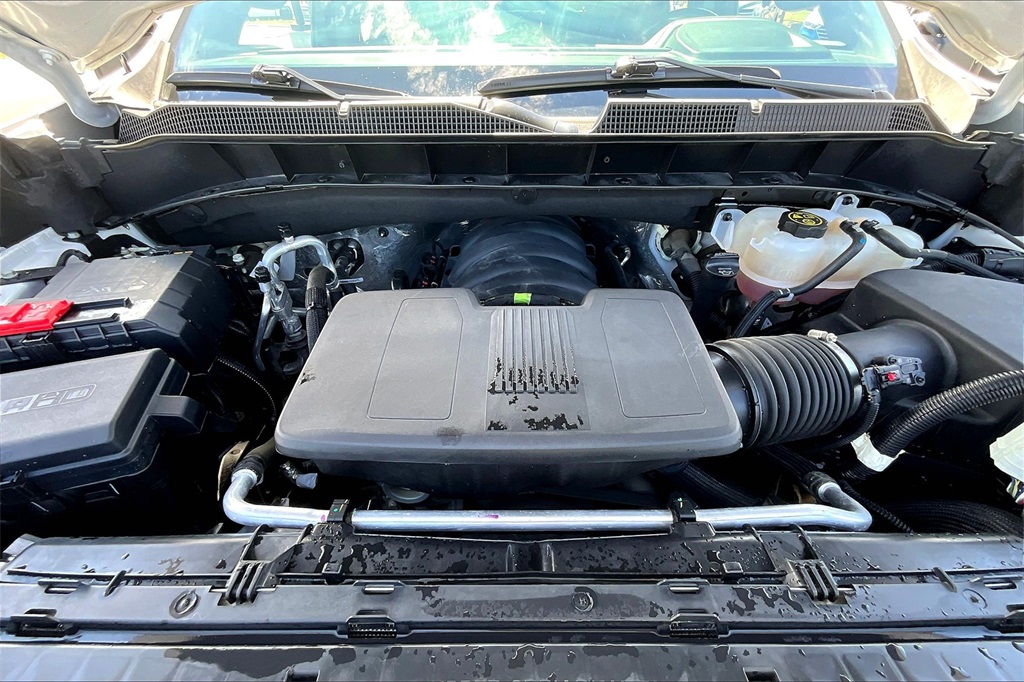 2023 Chevrolet Silverado 1500 RST photo 9