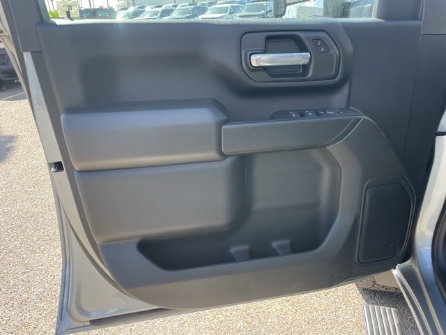 2026 Chevrolet Silverado 2500HD Custom photo 20