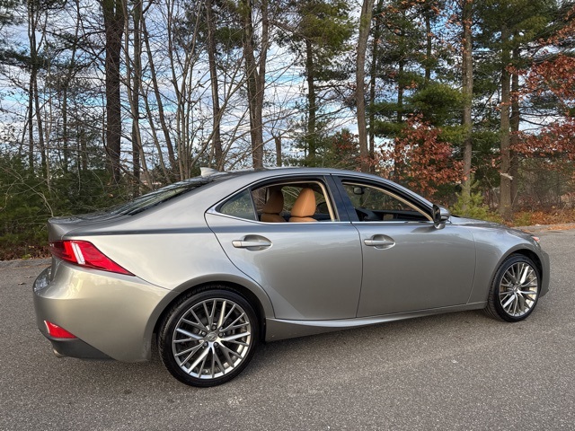 2015 Lexus IS 250 AWD photo 3