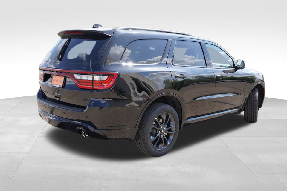 2026 Dodge Durango GT Plus Blacktop photo 2