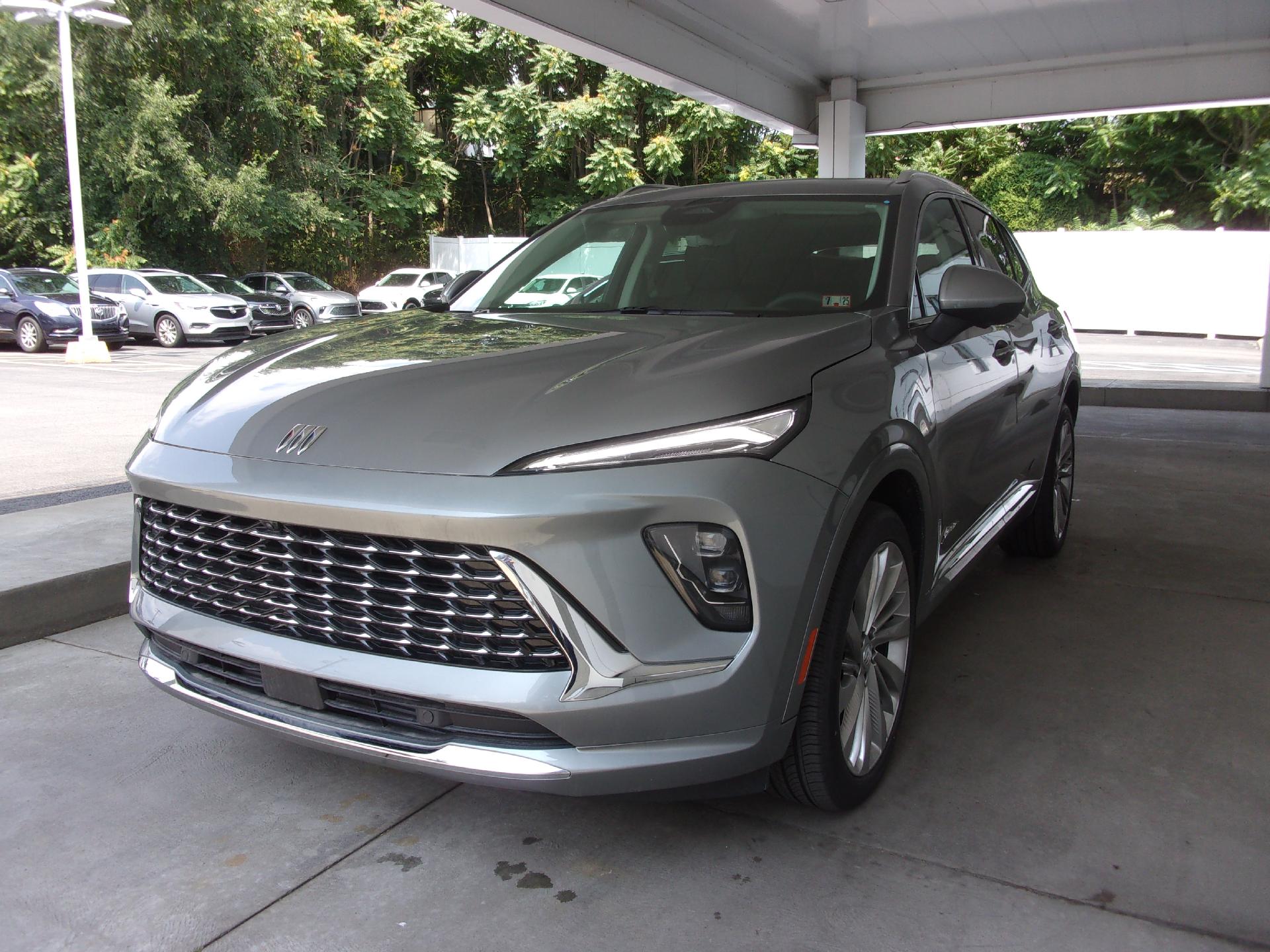 2026 Buick Envision Avenir's photo