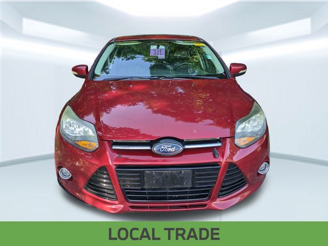 2014 Ford Focus Titanium photo 2