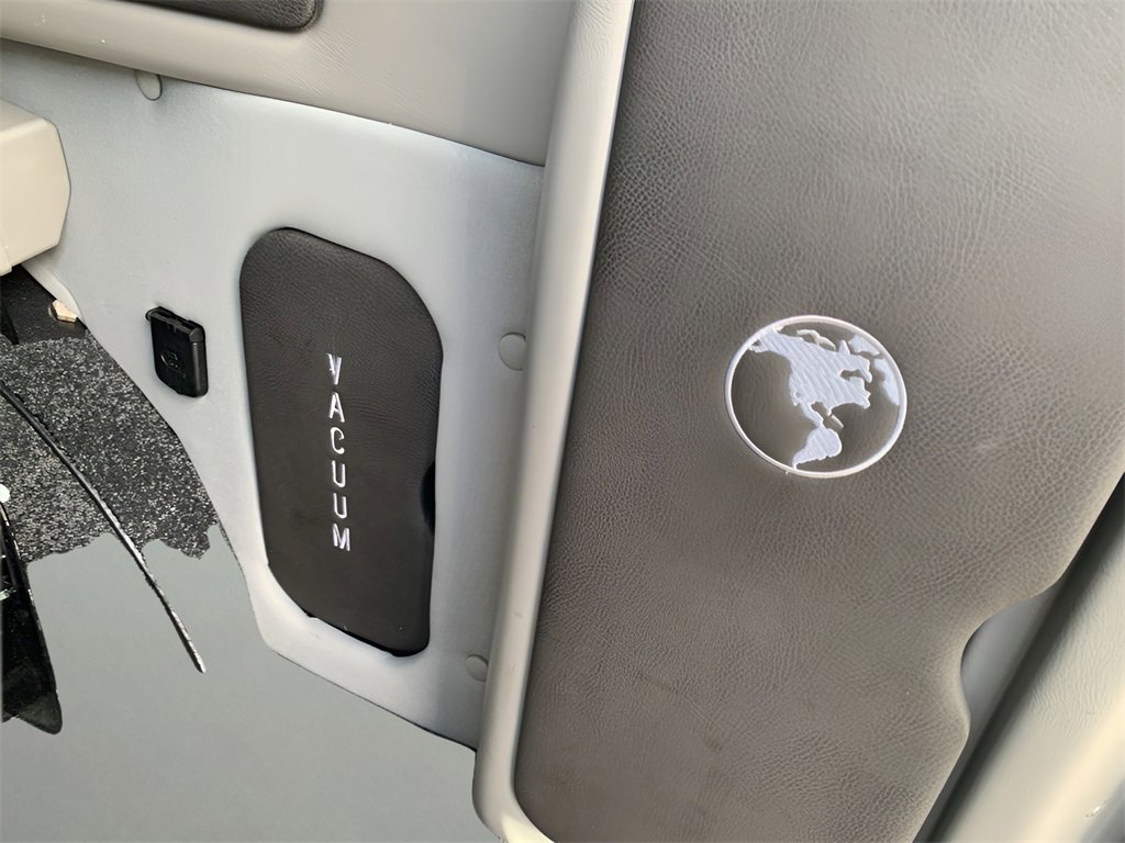 2021 Chevrolet Express Cargo Van 2500 photo 26