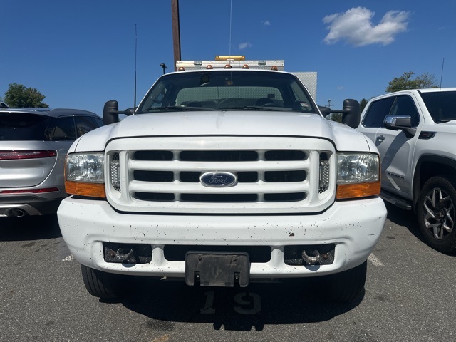 1999 Ford F-550 XL photo 5
