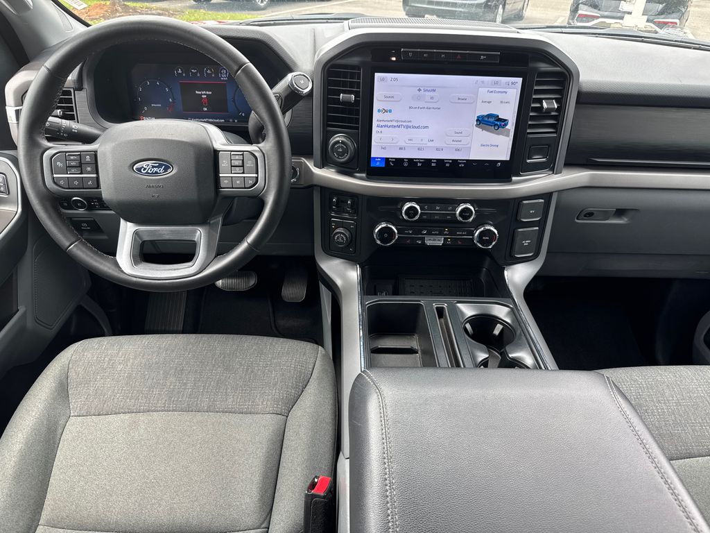 2024 Ford F-150 XLT photo 22