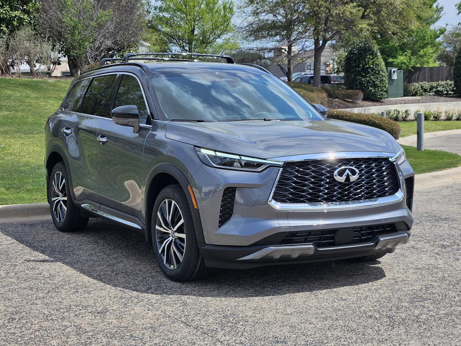 2025 Infiniti QX60 Autograph AWD photo 2