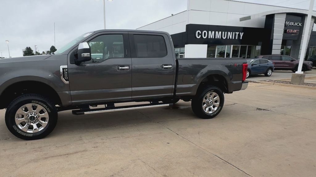 2019 Ford F-250 Lariat photo 3