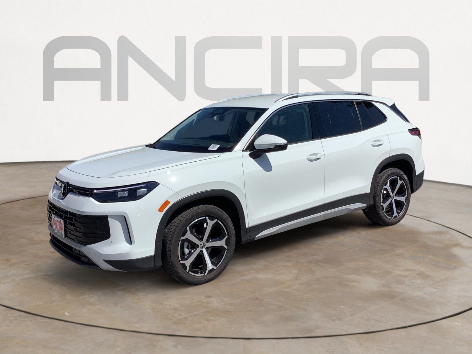 2025 Volkswagen Tiguan SE photo 3