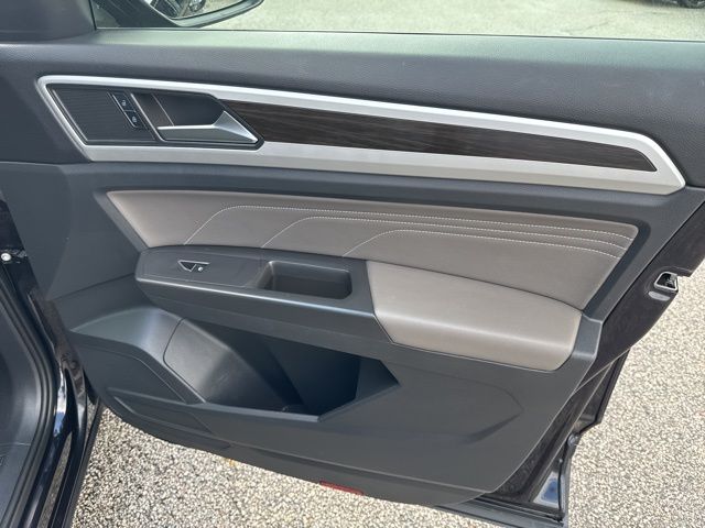 2023 Volkswagen Atlas SE Technology photo 20