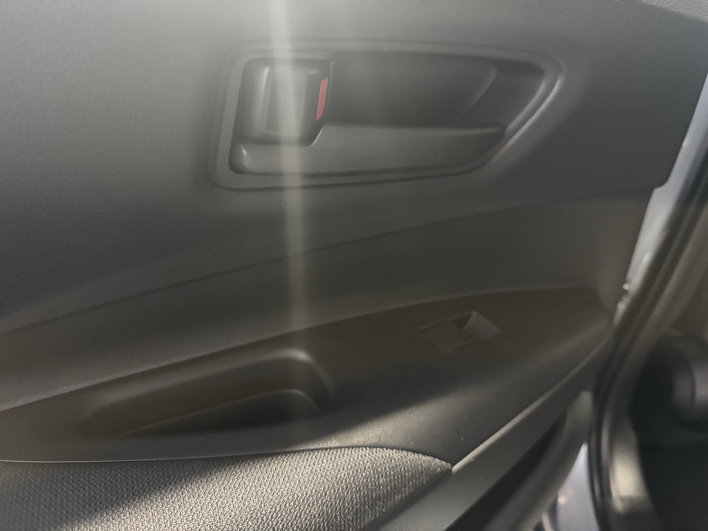 2025 Toyota Corolla SE photo 20