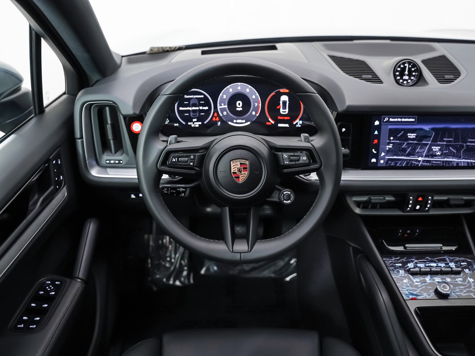 2025 Porsche Cayenne Coupe photo 16