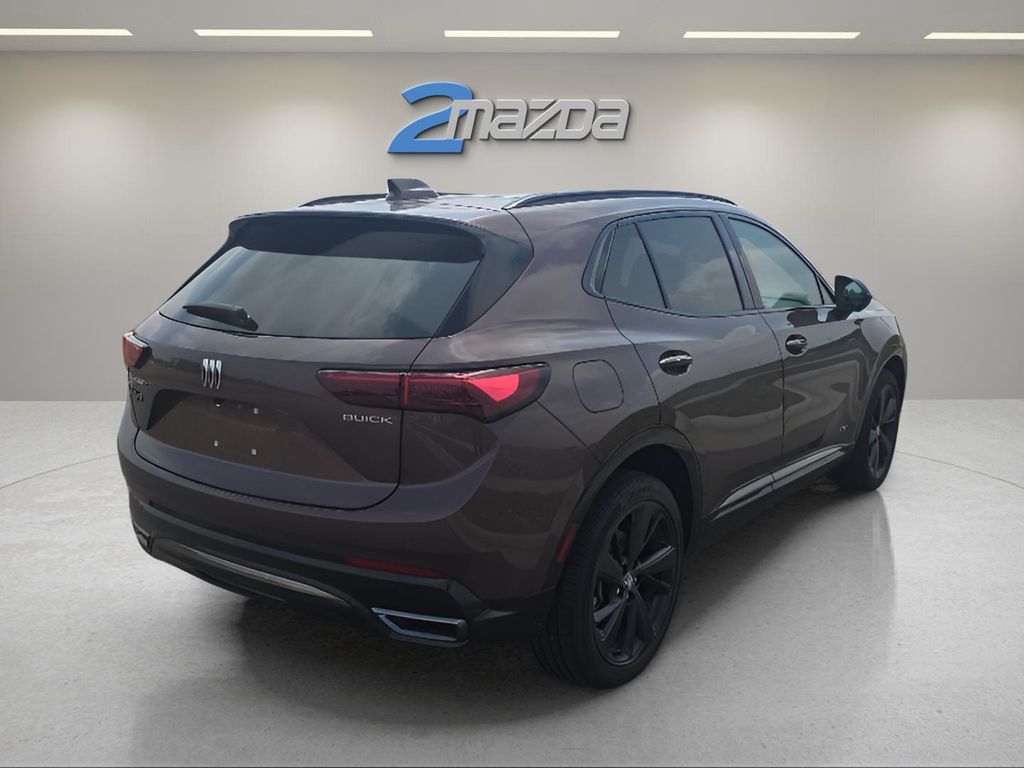 2025 Buick Envision Sport Touring photo 5