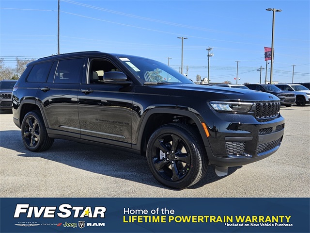 2025 Jeep Grand Cherokee L Altitude's photo