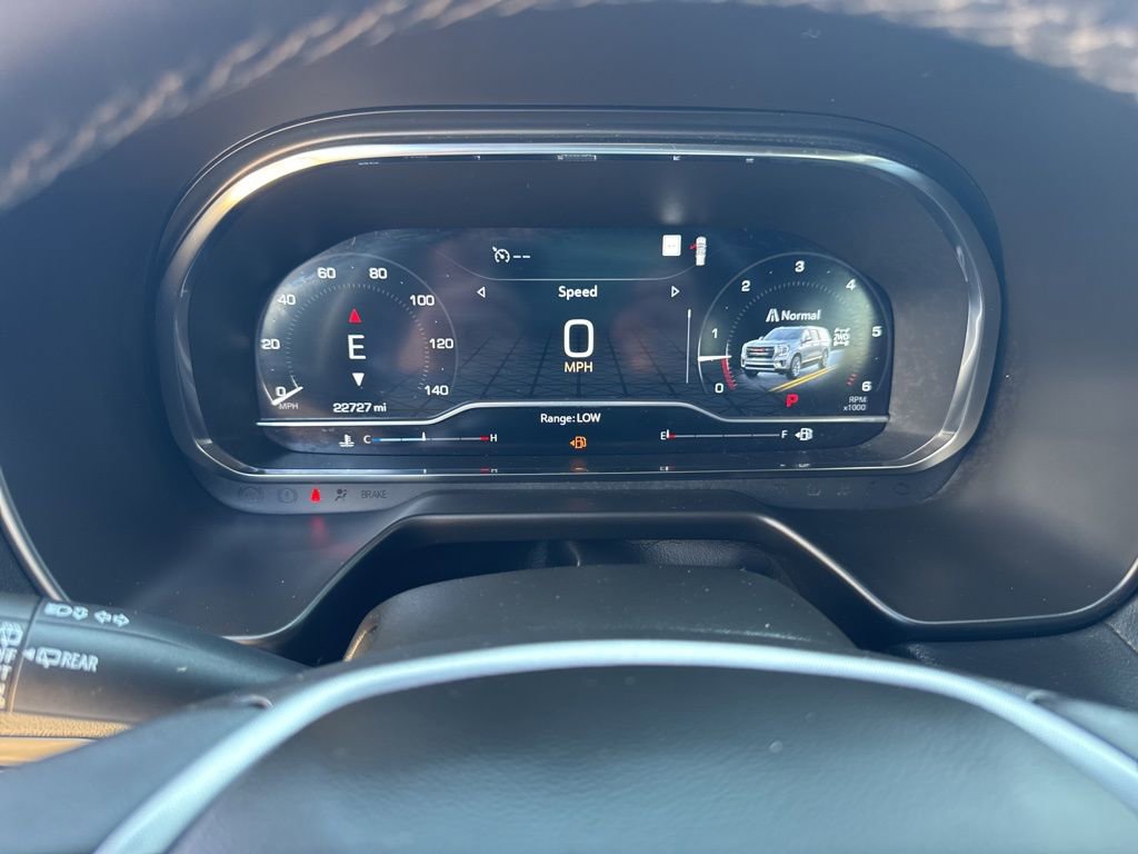 2023 Gmc Yukon XL SLT photo 13