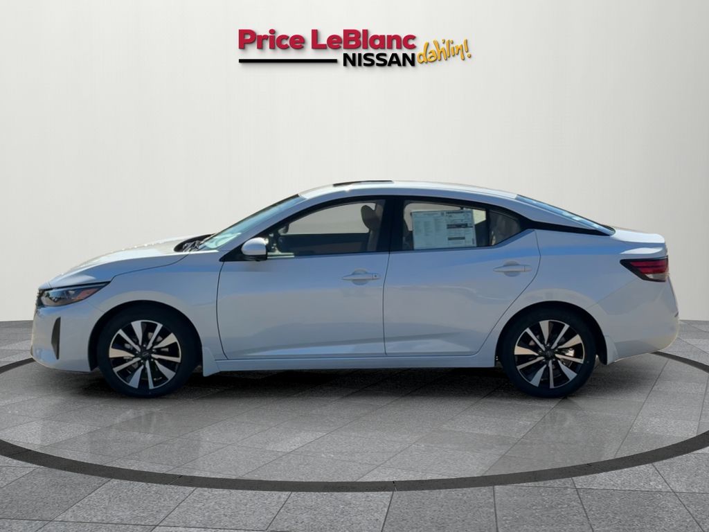 2025 Nissan Sentra SV photo 3