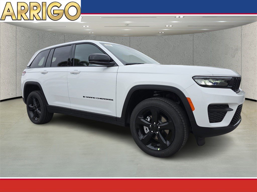 2025 Jeep Grand Cherokee Altitude's photo