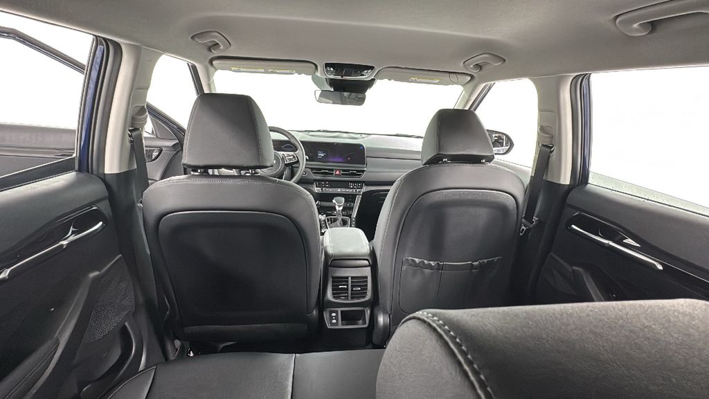 2026 Kia Seltos EX photo 18