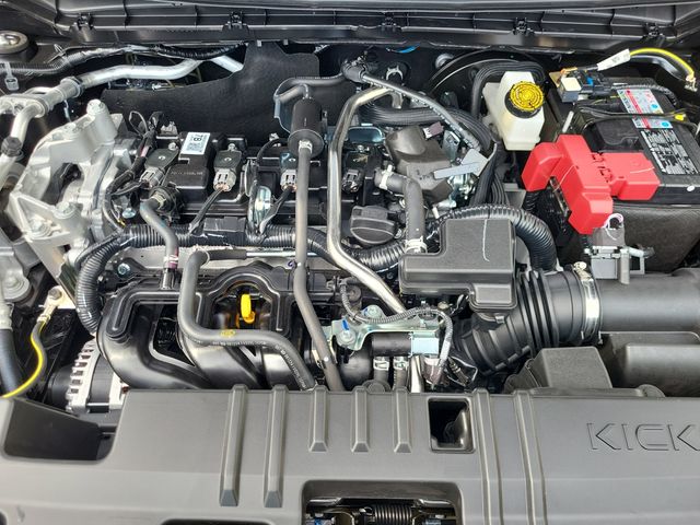 2025 Nissan Kicks SV photo 25