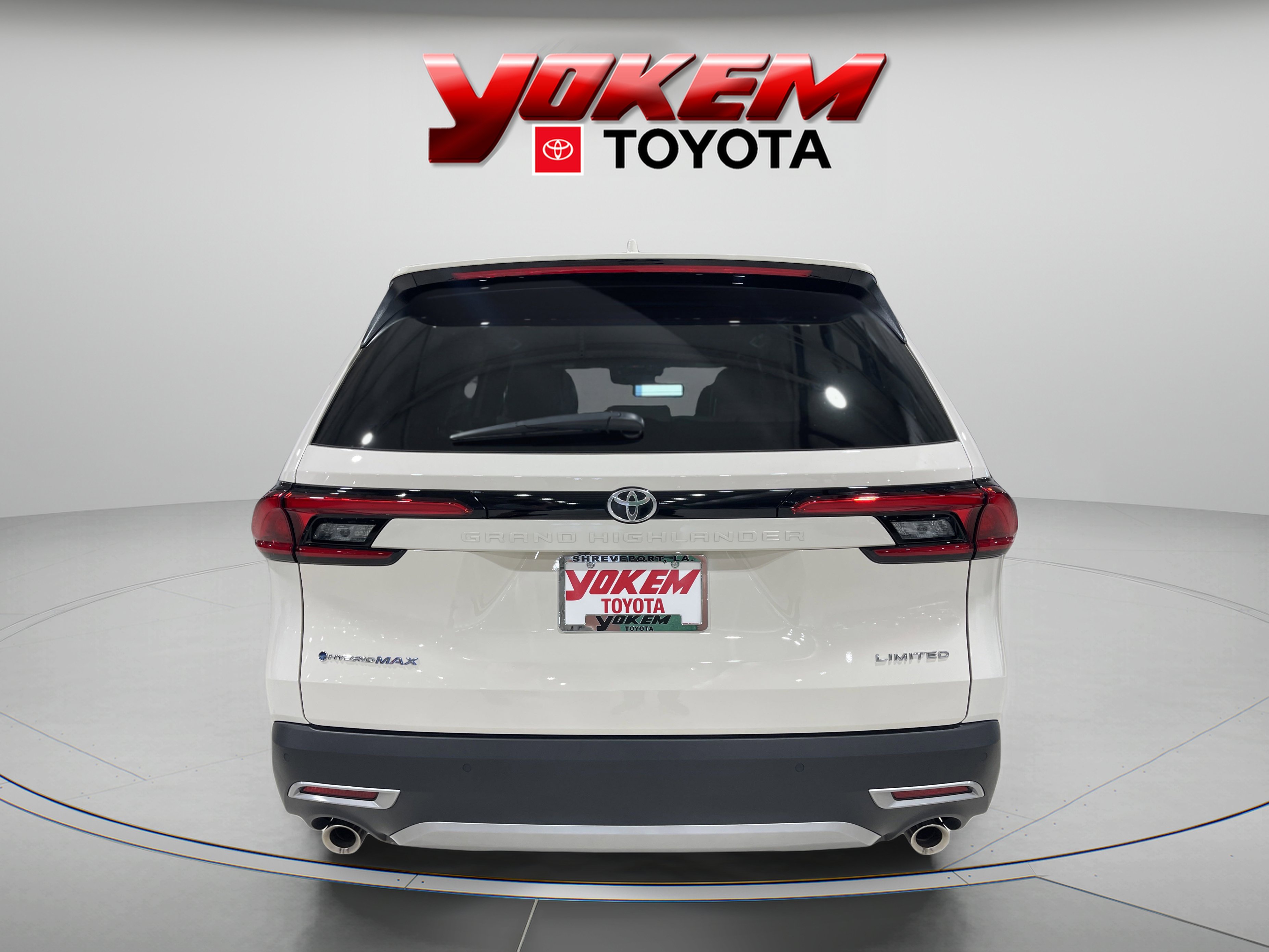 2024 Toyota Grand Highlander Hybrid MAX photo 4