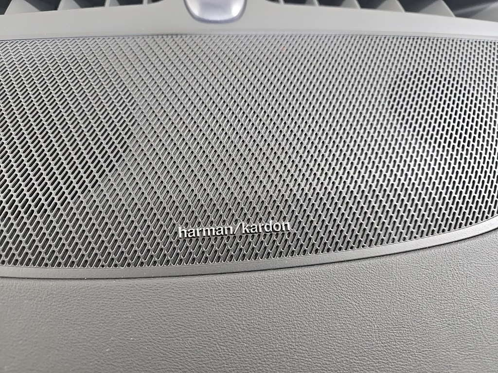 2026 Volvo XC90 Plus photo 18