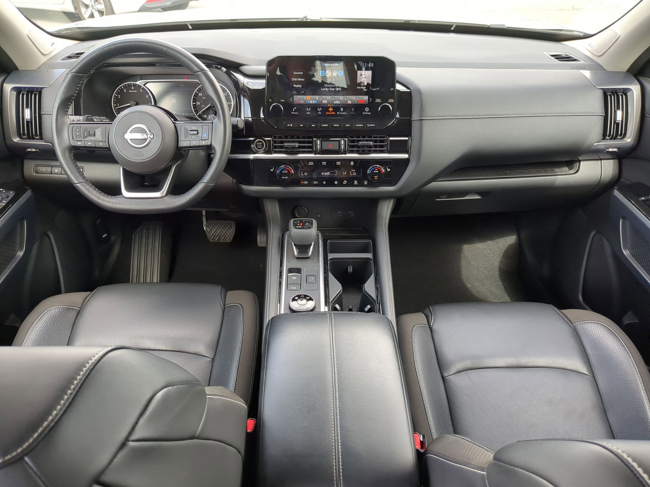 2022 Nissan Pathfinder SL photo 18