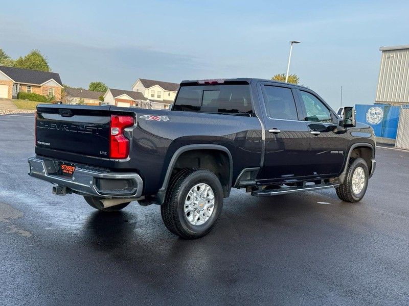 2024 Chevrolet Silverado 2500HD LTZ photo 3